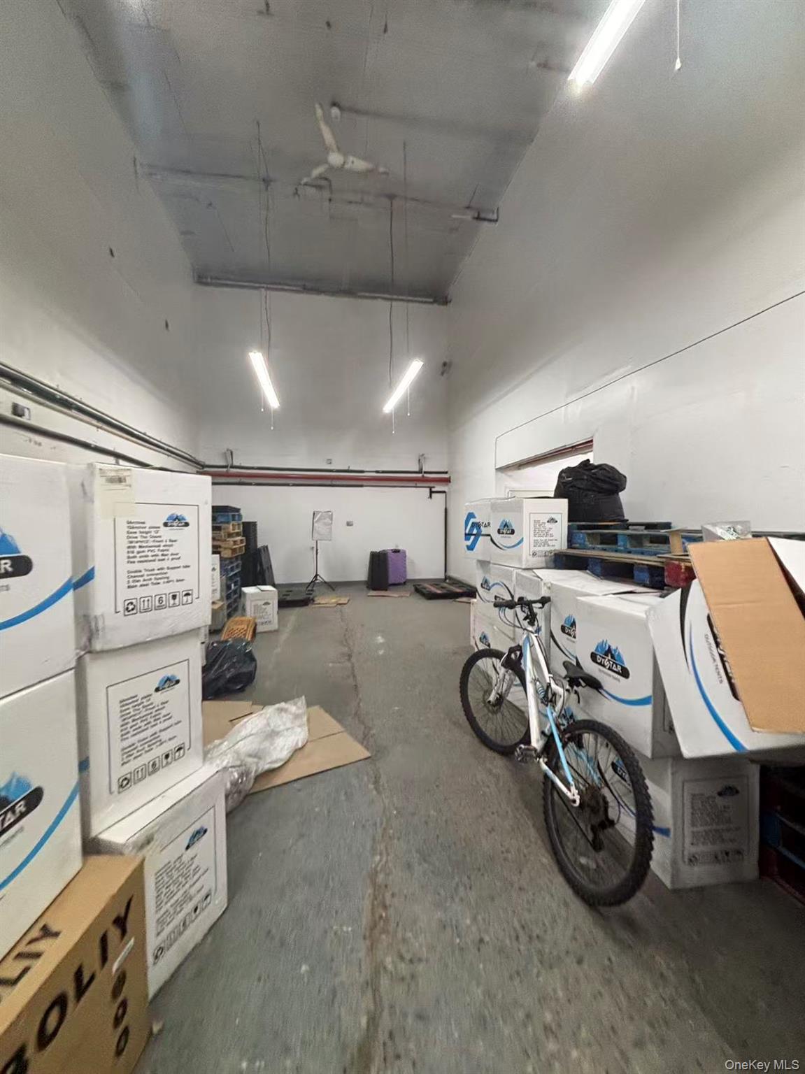 #5 photo, 11615 15th Avenue, 뉴욕퀸즈 College Point , NY 11356