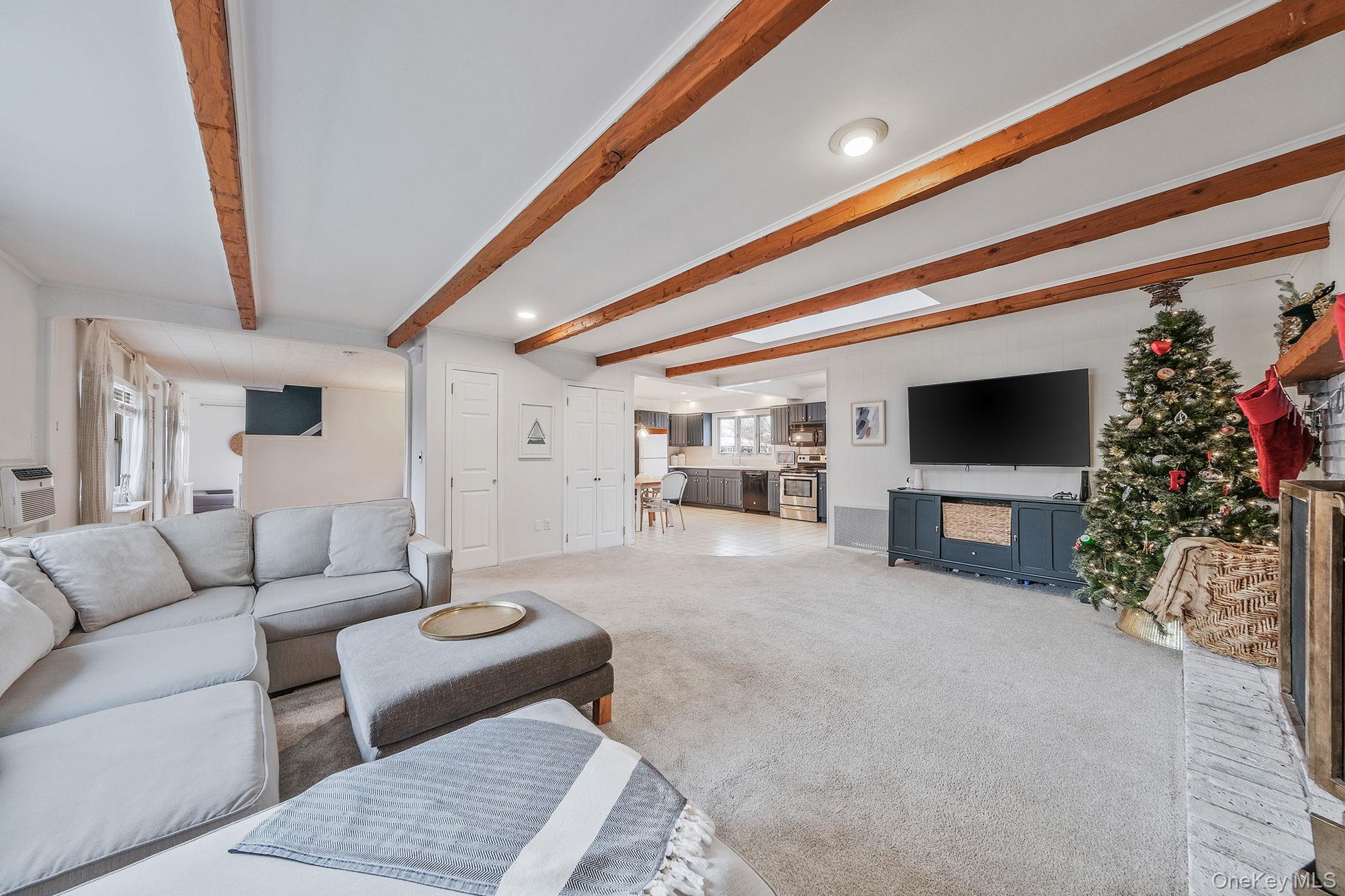 #11 photo, 114 Monroe Avenue, Patchogue , NY 11772