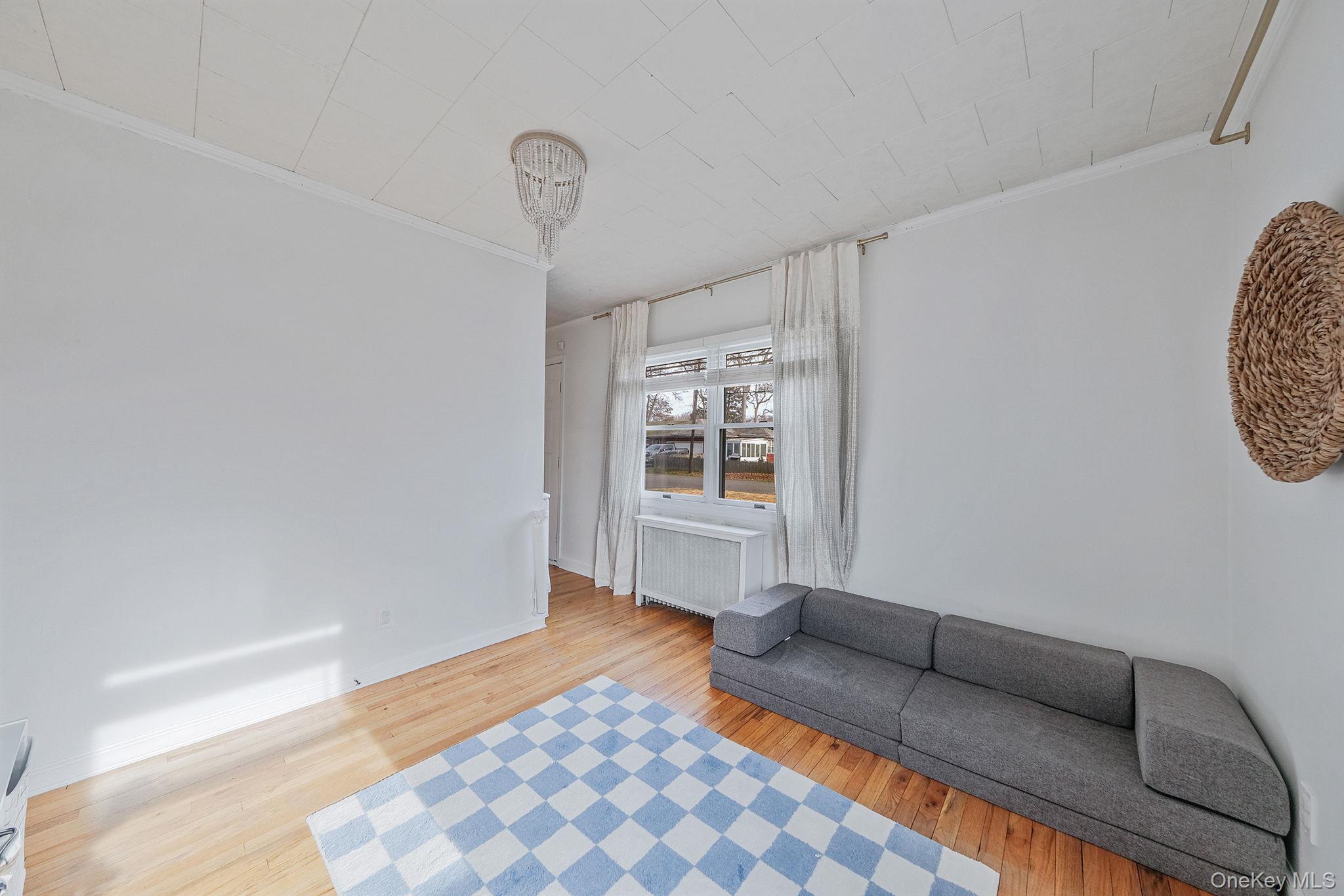 #17 photo, 114 Monroe Avenue, Patchogue , NY 11772