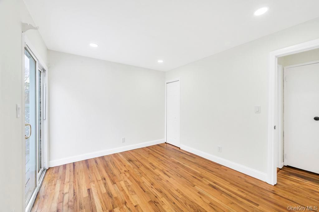 #14 photo, 169 Dovecote Lane, Central Islip , NY 11722