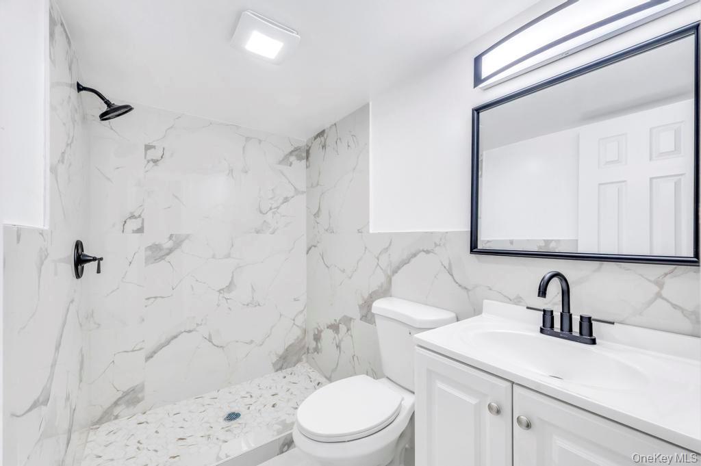 #20 photo, 169 Dovecote Lane, Central Islip , NY 11722