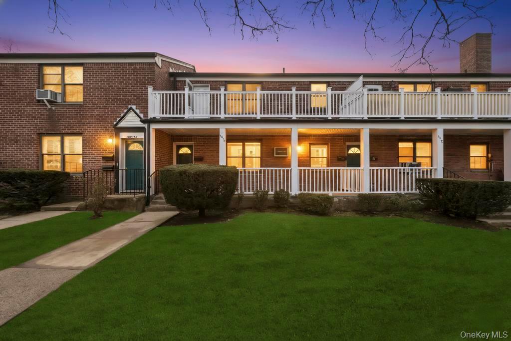 #1 photo, 196-72 69th Ave, Fresh Meadows , NY 11365