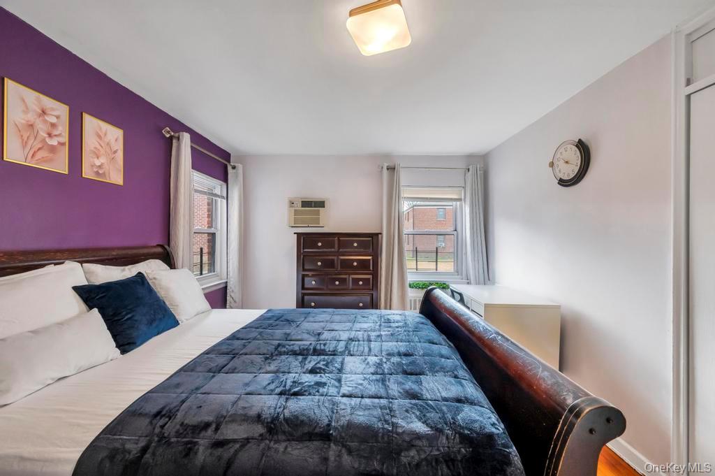 #14 photo, 196-72 69th Ave, Fresh Meadows , NY 11365