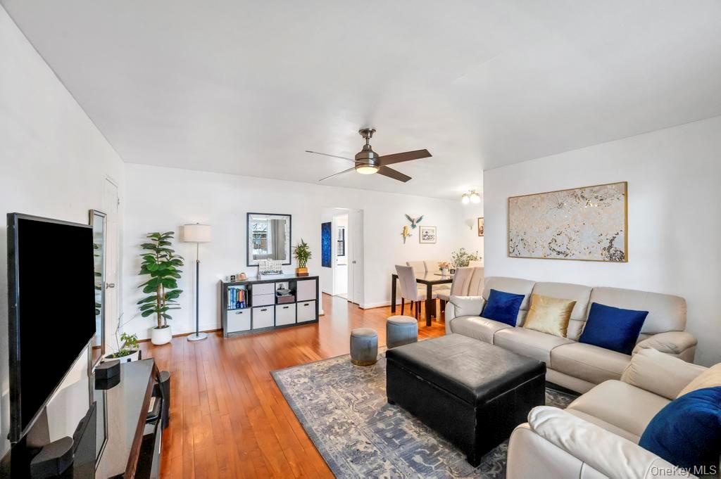 #6 photo, 196-72 69th Ave, Fresh Meadows , NY 11365