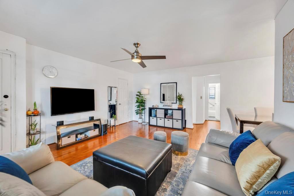 #8 photo, 196-72 69th Ave, Fresh Meadows , NY 11365