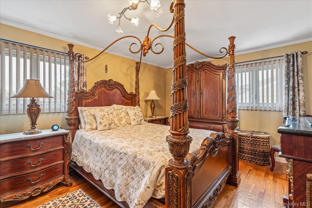 #12 photo, 264-47 Grand Central Parkway, Flushing , NY 11362