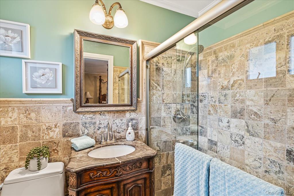 #13 photo, 264-47 Grand Central Parkway, Flushing , NY 11362