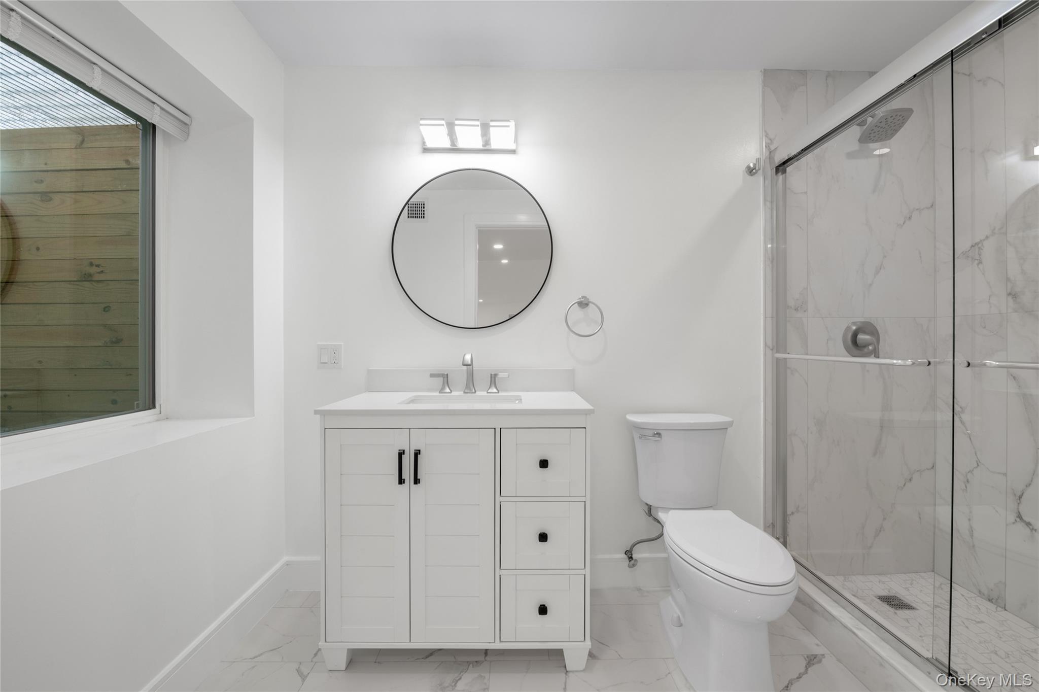 #20 photo, One Manhasset Avenue, Port Washington , NY 11050