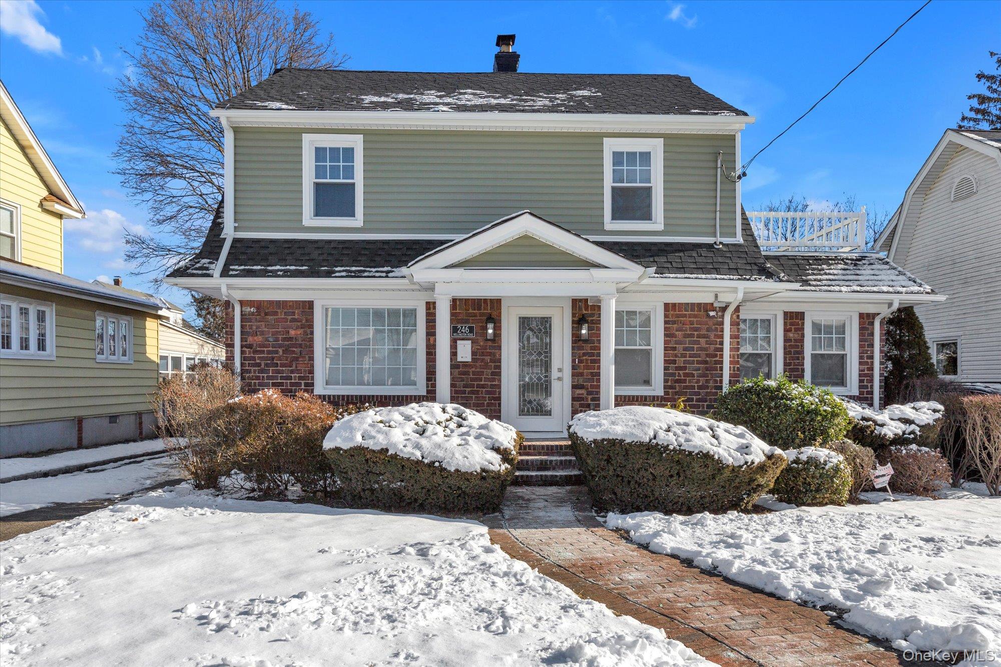 #2 photo, 246 Wellington Road, Mineola , NY 11501