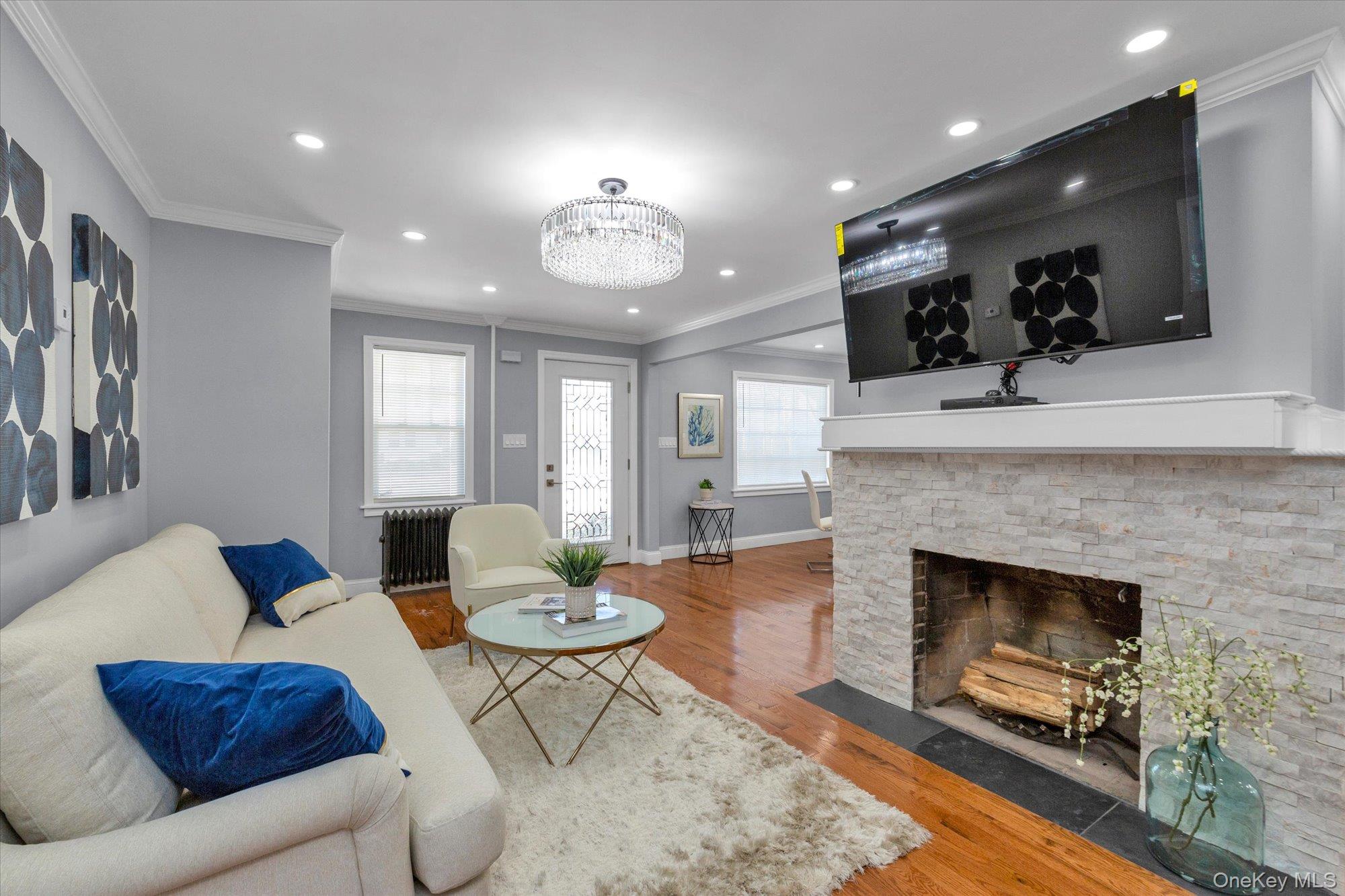 #5 photo, 246 Wellington Road, Mineola , NY 11501