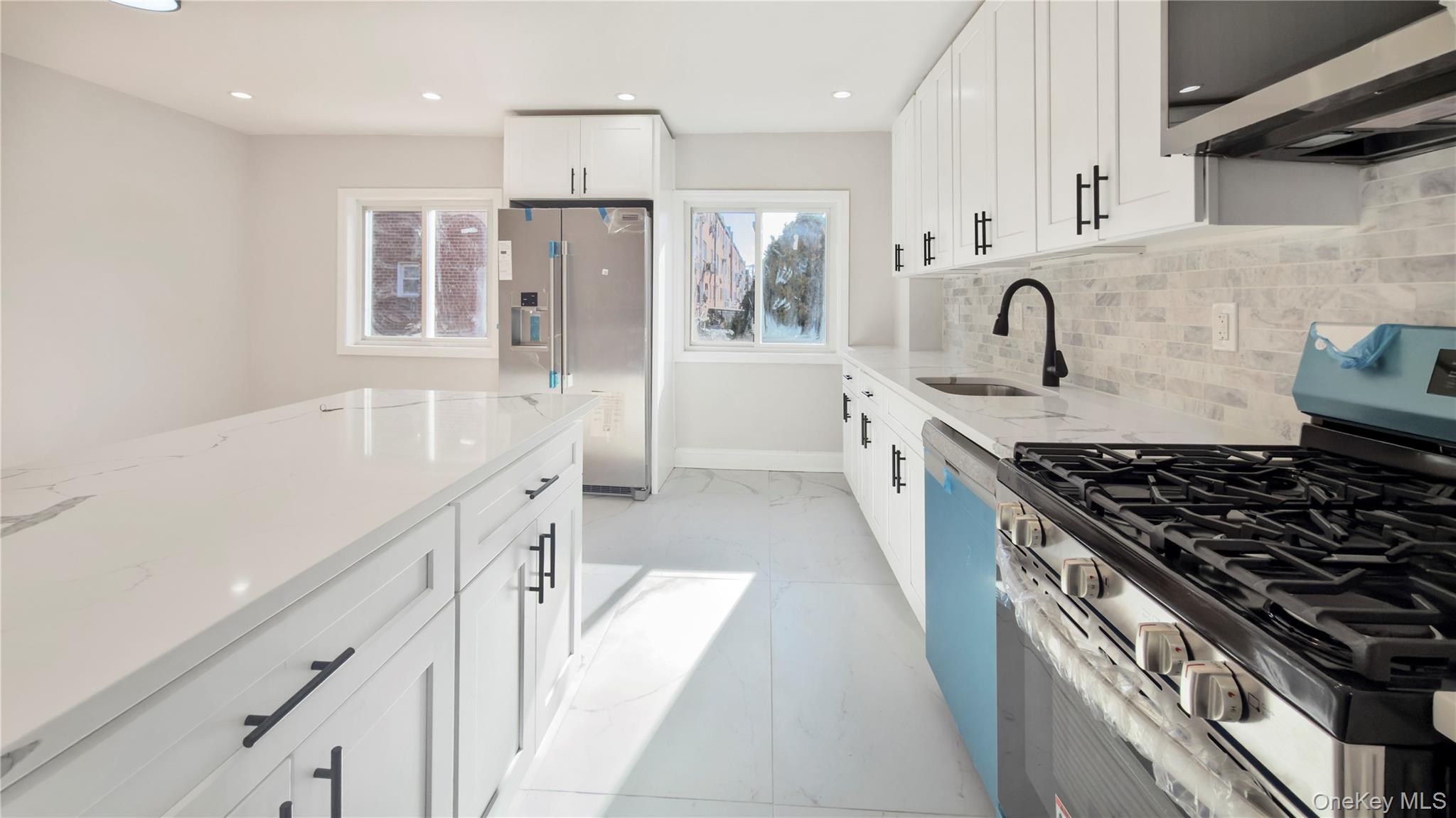 #18 photo, 330 Wortman Avenue, Brooklyn , NY 11207