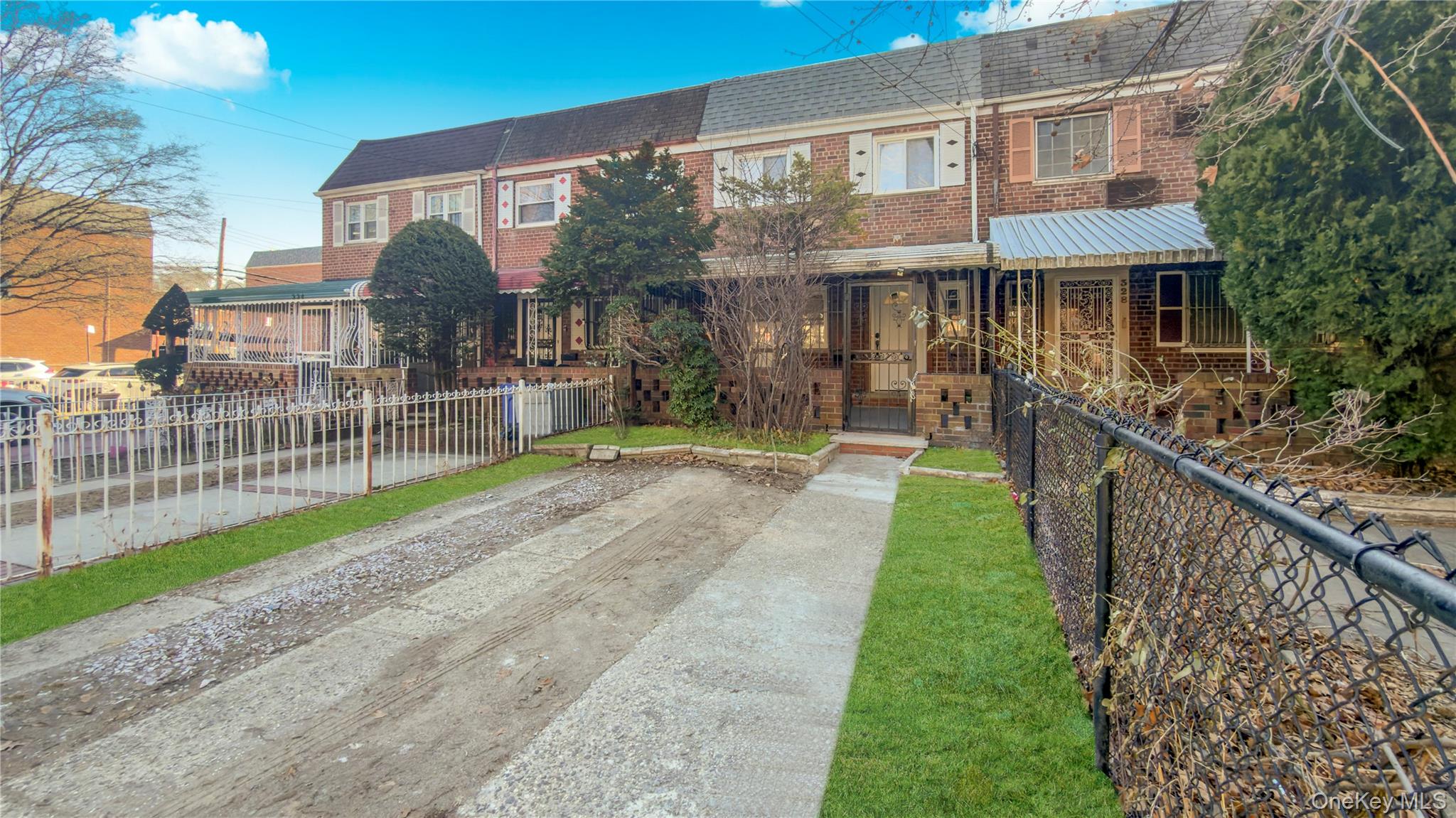 #4 photo, 330 Wortman Avenue, Brooklyn , NY 11207