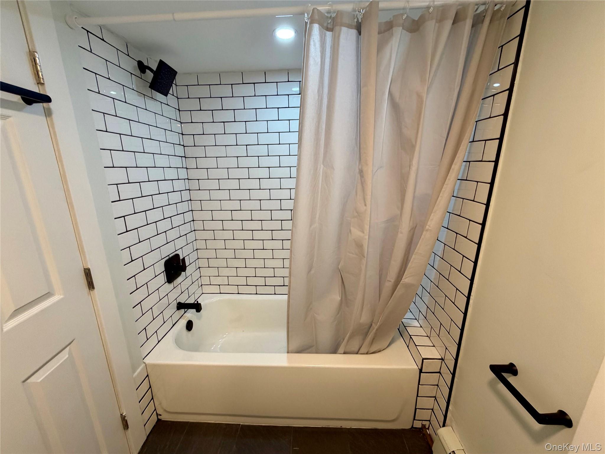 #10 photo, 47 Gifford Avenue, Poughkeepsie , NY 12601