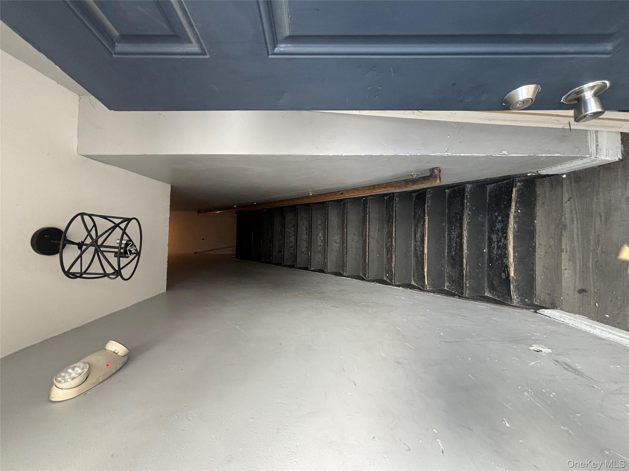 #2 photo, 212 Broadway, Newburgh , NY 12550