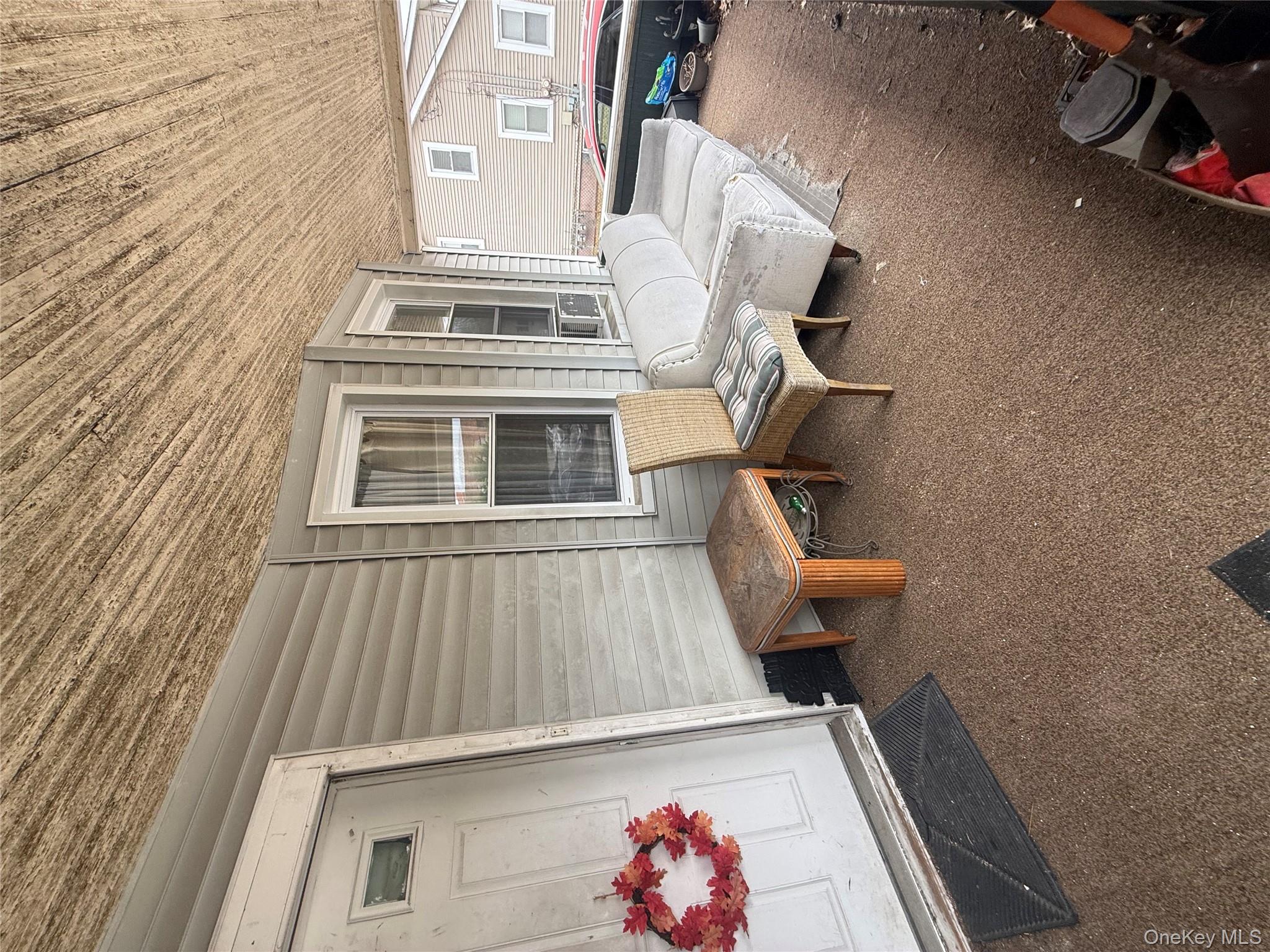 #7 photo, 15 Water Street, Rockville Centre , NY 11570