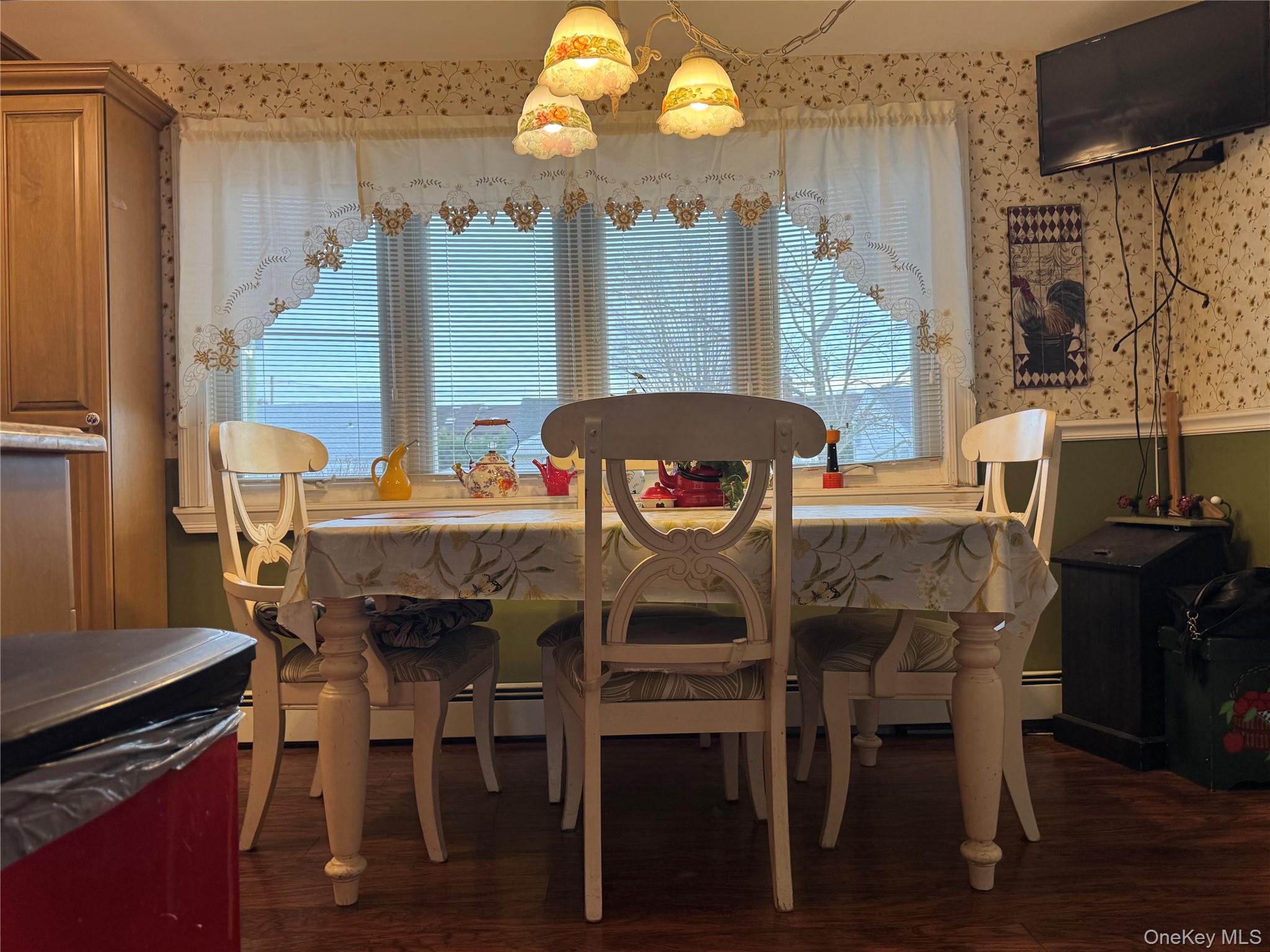 #10 photo, 68 Howard Ave Avenue, Freeport , NY 11520