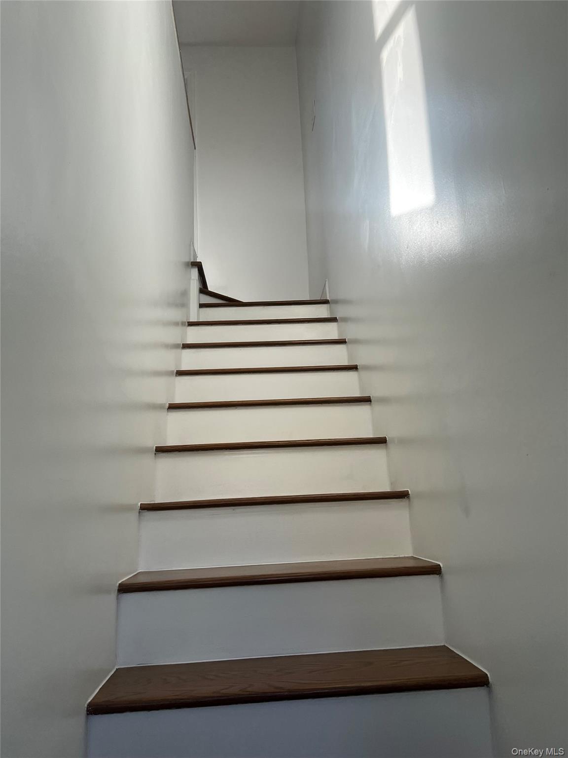 #14 photo, 38 Overlook Street, Mount Vernon , NY 10552