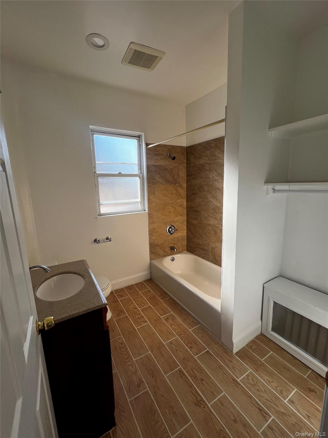 #5 photo, 38 Overlook Street, Mount Vernon , NY 10552