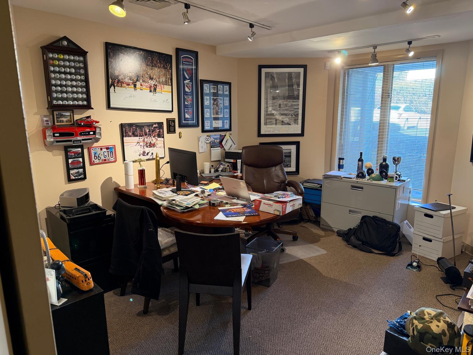 #17 photo, 321 N Main Street, 뉴욕주 New City , NY 10956