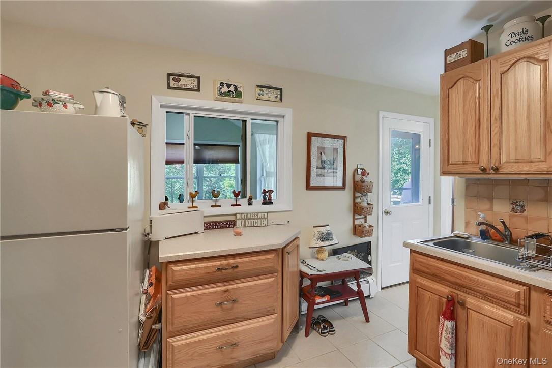 #10 photo, 16 Hamilton Drive, Hopewell Junction , NY 12533