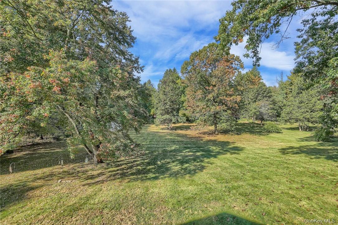 #3 photo, 16 Hamilton Drive, Hopewell Junction , NY 12533