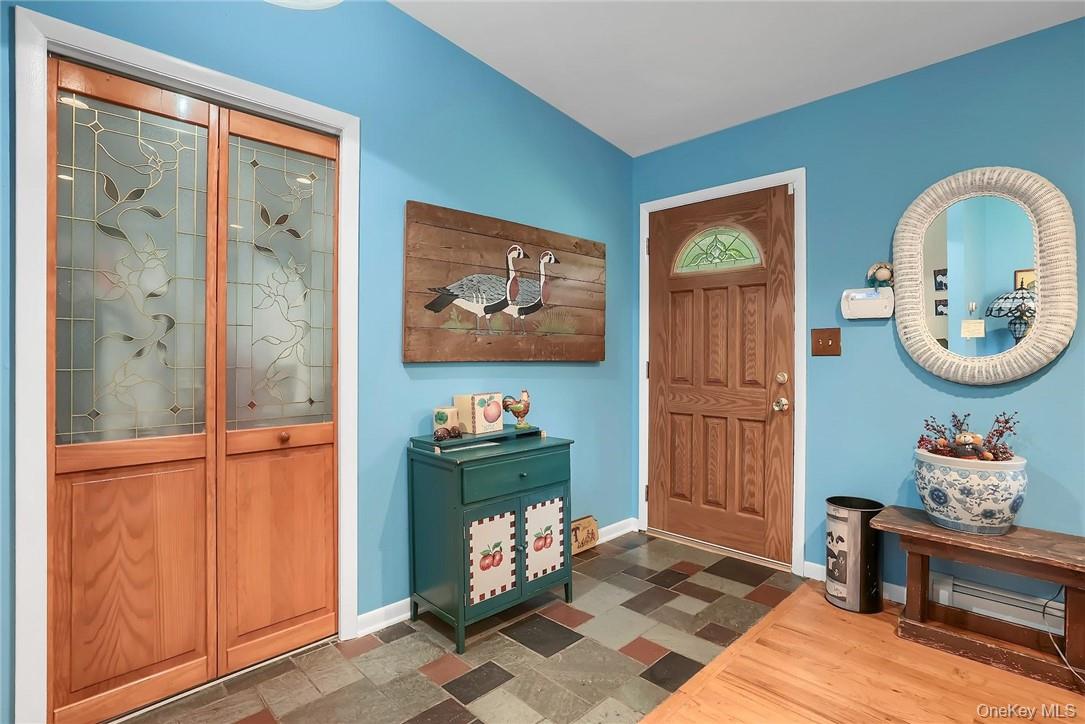 #7 photo, 16 Hamilton Drive, Hopewell Junction , NY 12533