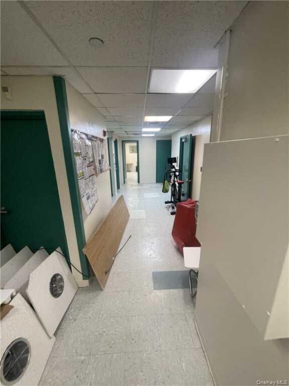 #4 photo, 1055 E Tremont Avenue, Bronx , NY 10460