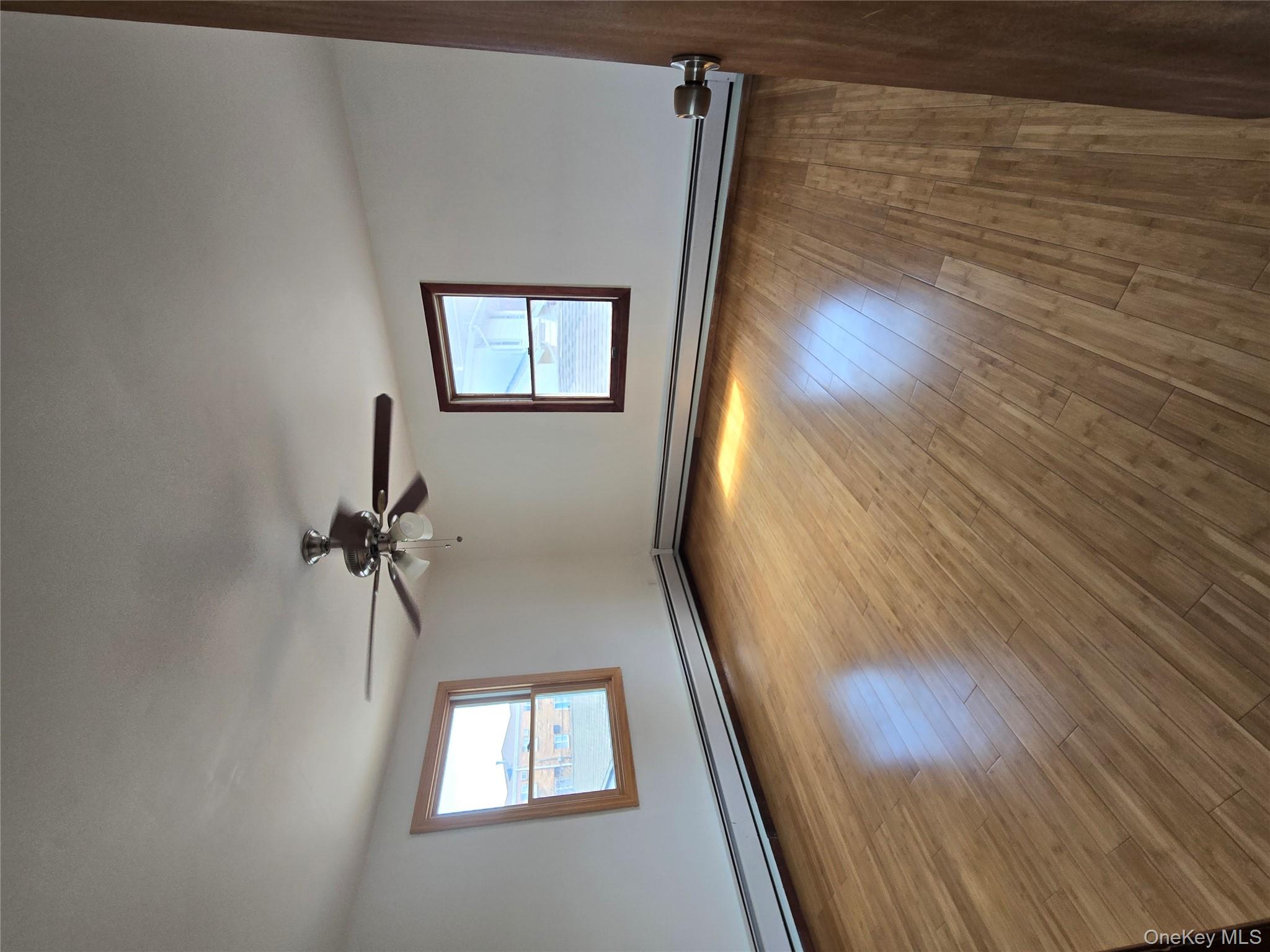 #3 photo, 551B Vincent Avenue, Bronx , NY 10465