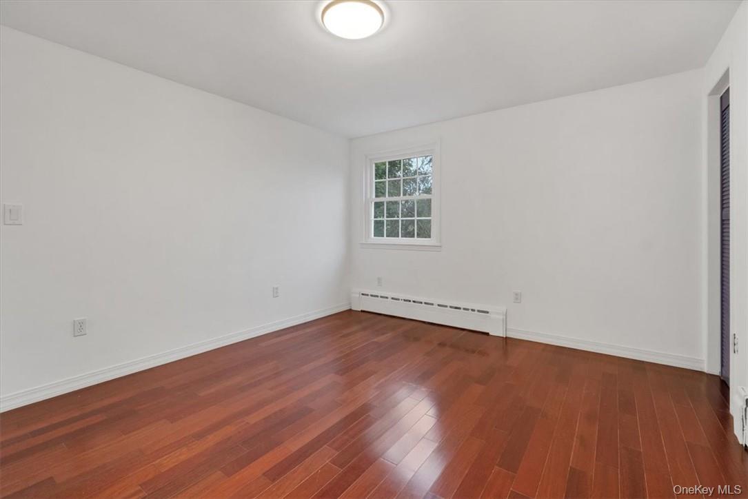 #17 photo, 1467 Goshen Turnpike, Middletown , NY 10941