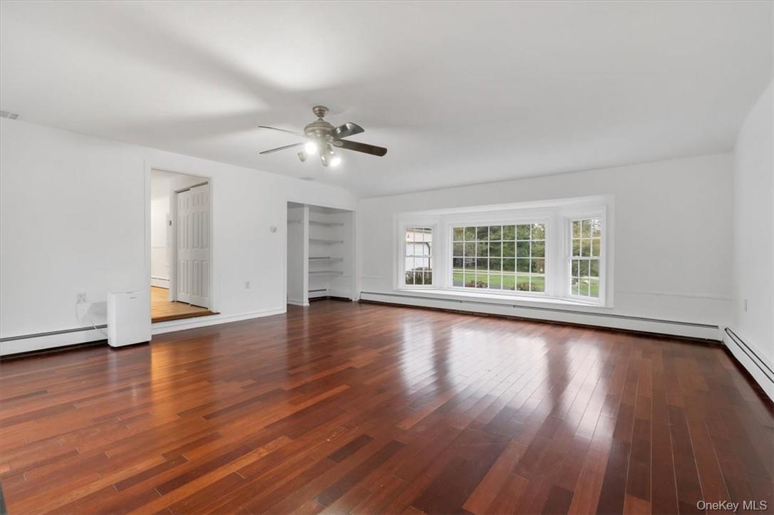 #9 photo, 1467 Goshen Turnpike, Middletown , NY 10941