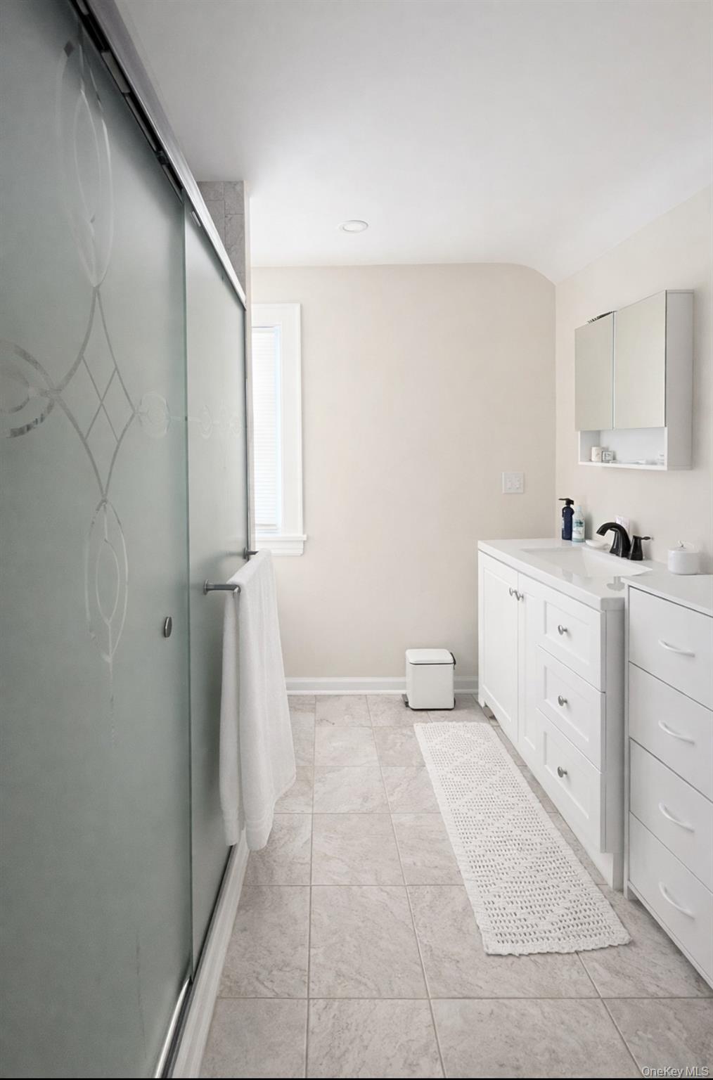 #10 photo, 130 Clinton Avenue, New Rochelle , NY 10801