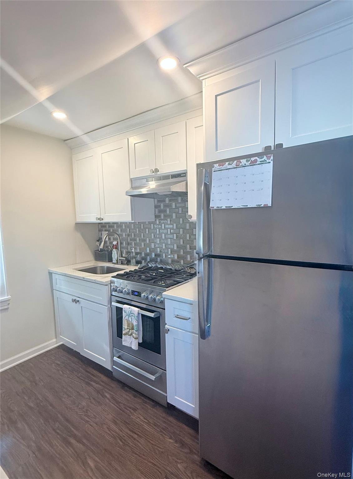 #5 photo, 130 Clinton Avenue, New Rochelle , NY 10801