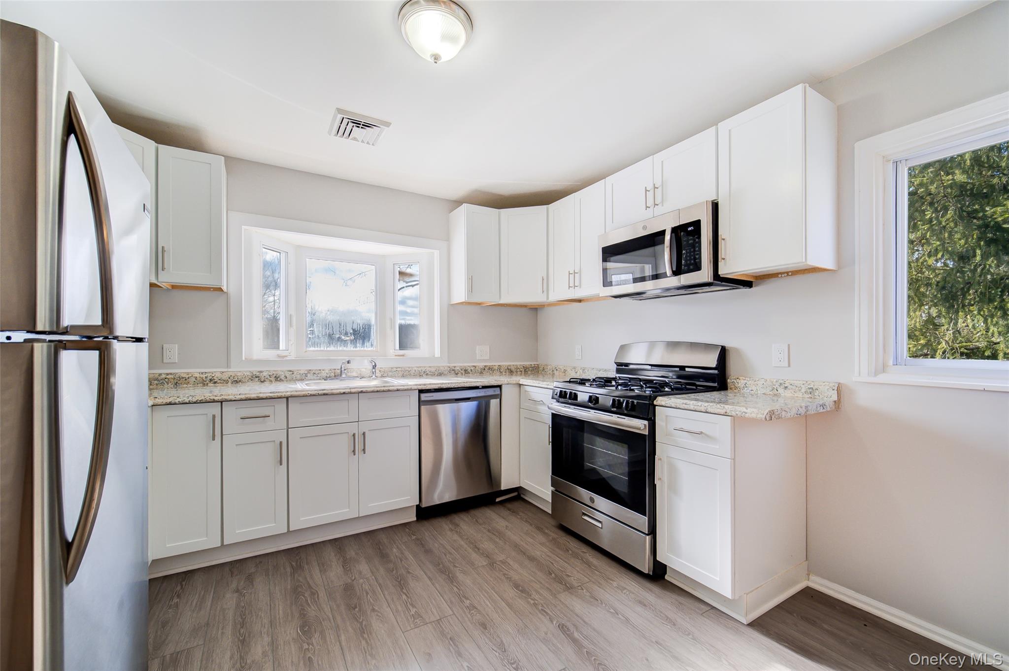 #14 photo, 2213 Mount Hope Road, Middletown , NY 10940