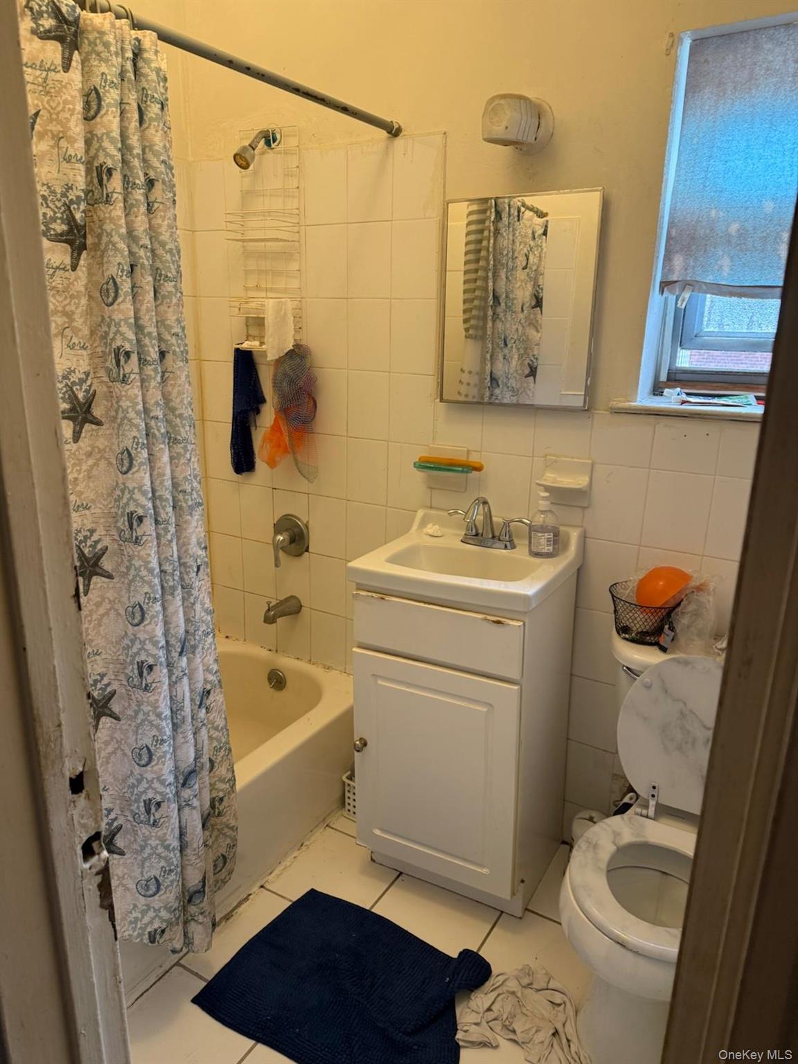 #8 photo, 3800 Bronxwood Avenue, Bronx , NY 10469