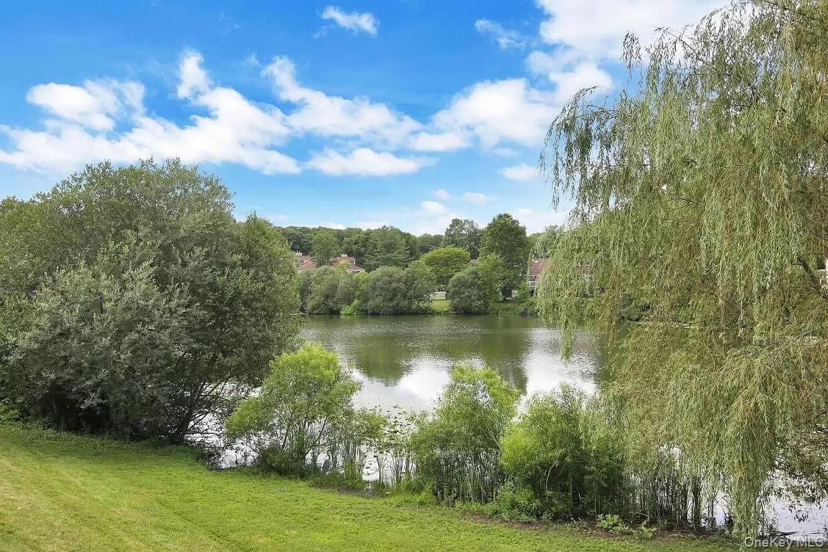 #19 photo, 314 Boulder Ridge Road, South Salem , NY 10590