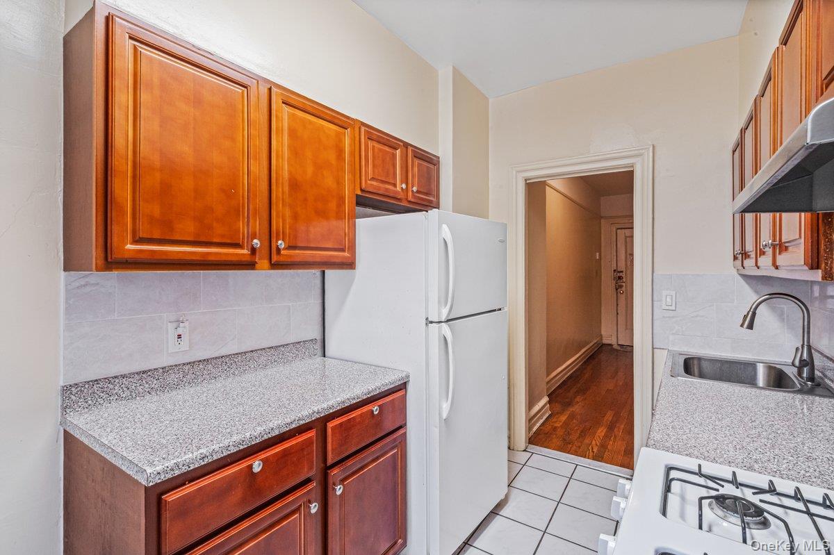 #5 photo, 155-17 Sanford Ave, Flushing , NY 11355