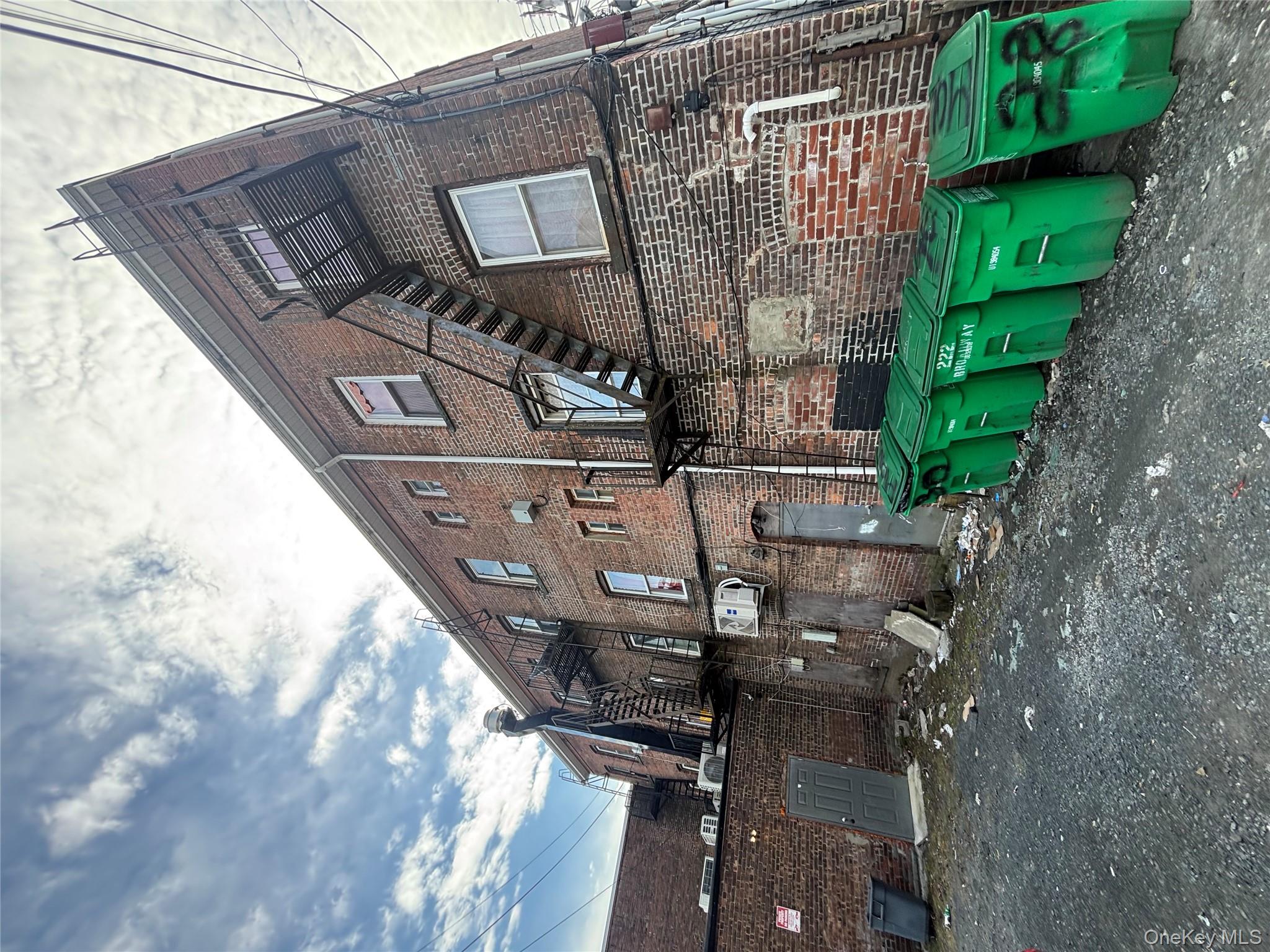 #6 photo, 494 Broadway, Newburgh , NY 12550