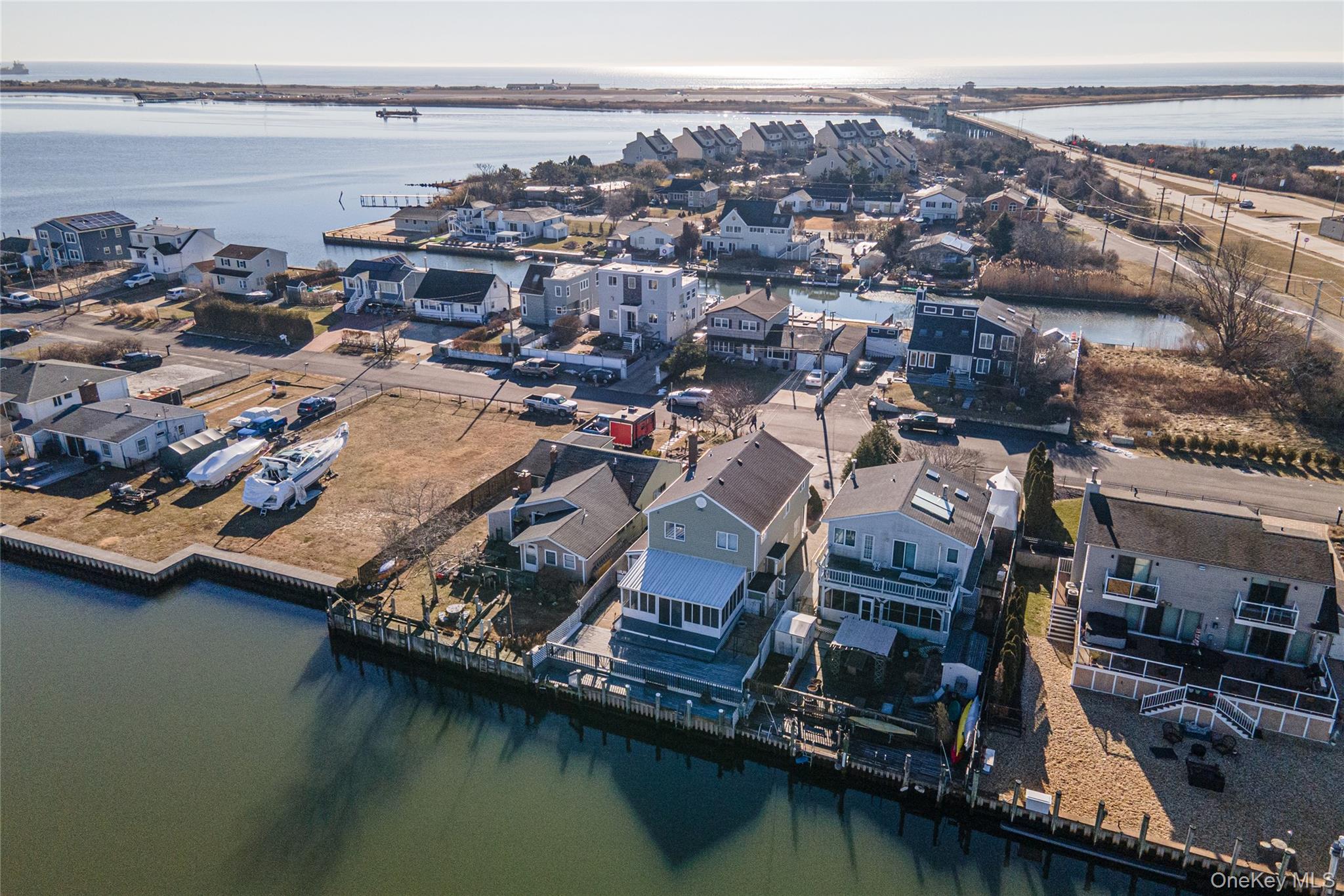 #10 photo, 15 Roneck Court, Shirley , NY 11967