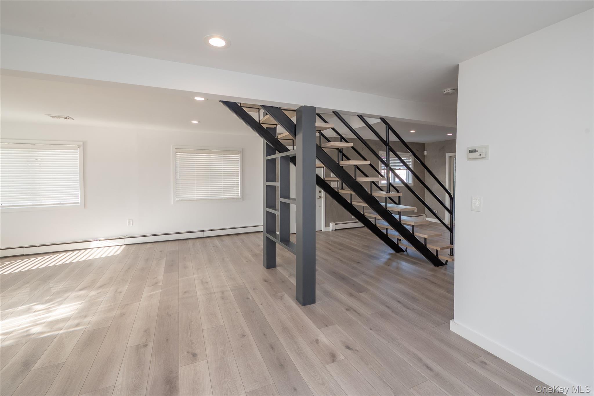 #14 photo, 15 Roneck Court, Shirley , NY 11967