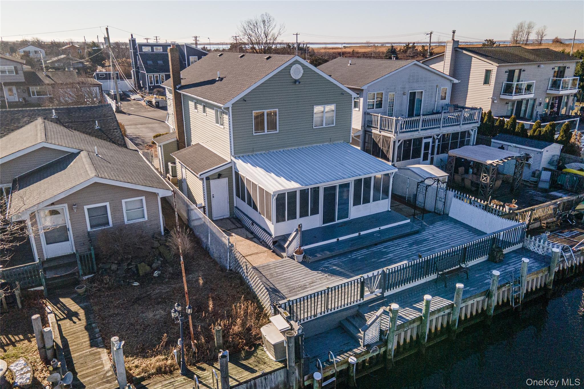 #8 photo, 15 Roneck Court, Shirley , NY 11967