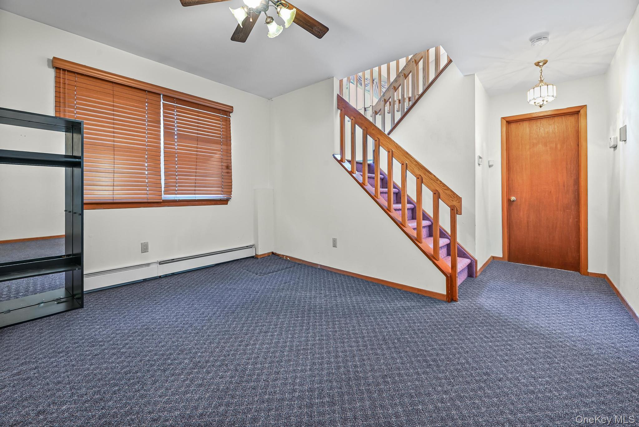 #16 photo, 4068 Darby Lane, Seaford , NY 11783