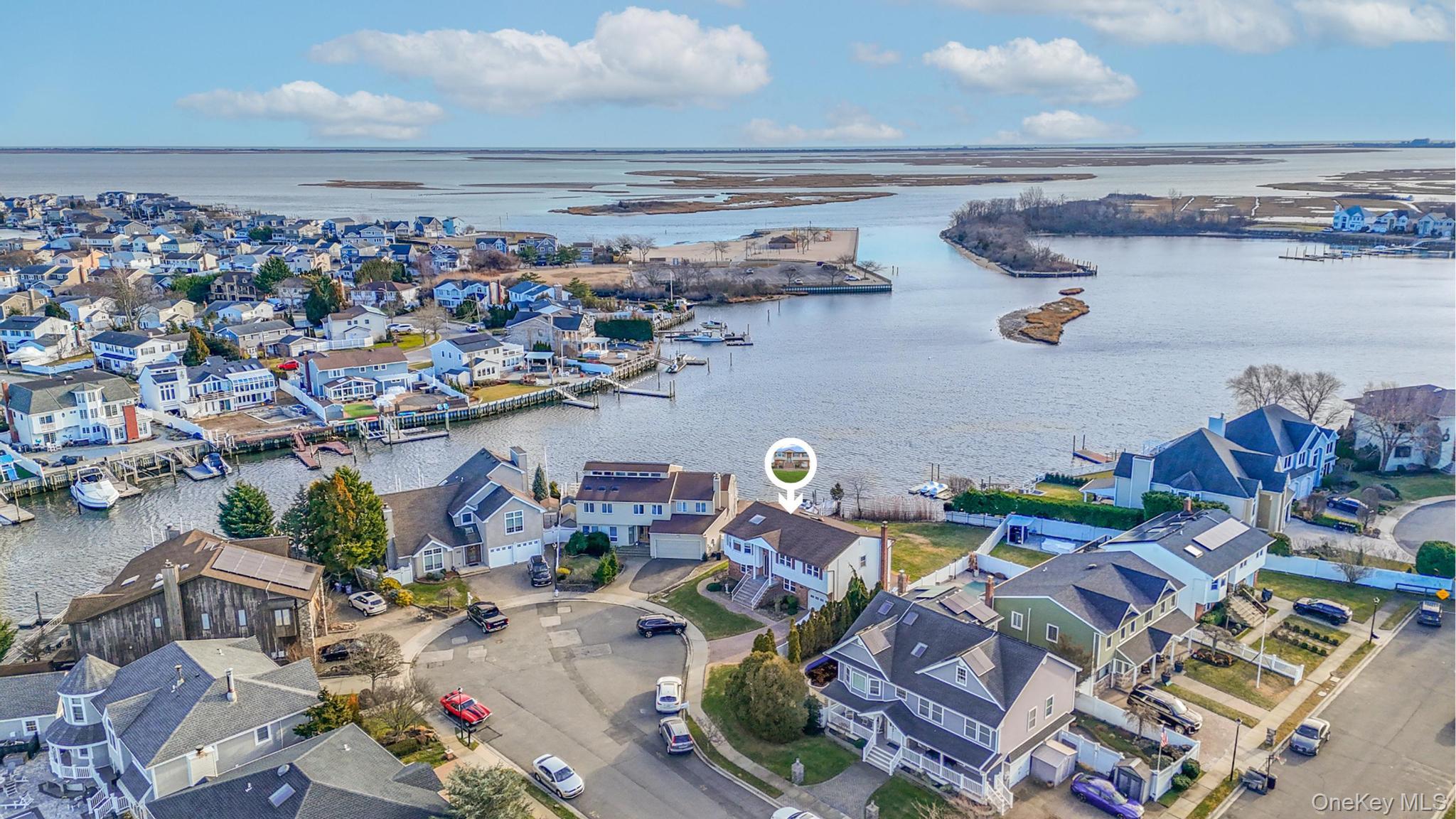 #2 photo, 4068 Darby Lane, Seaford , NY 11783