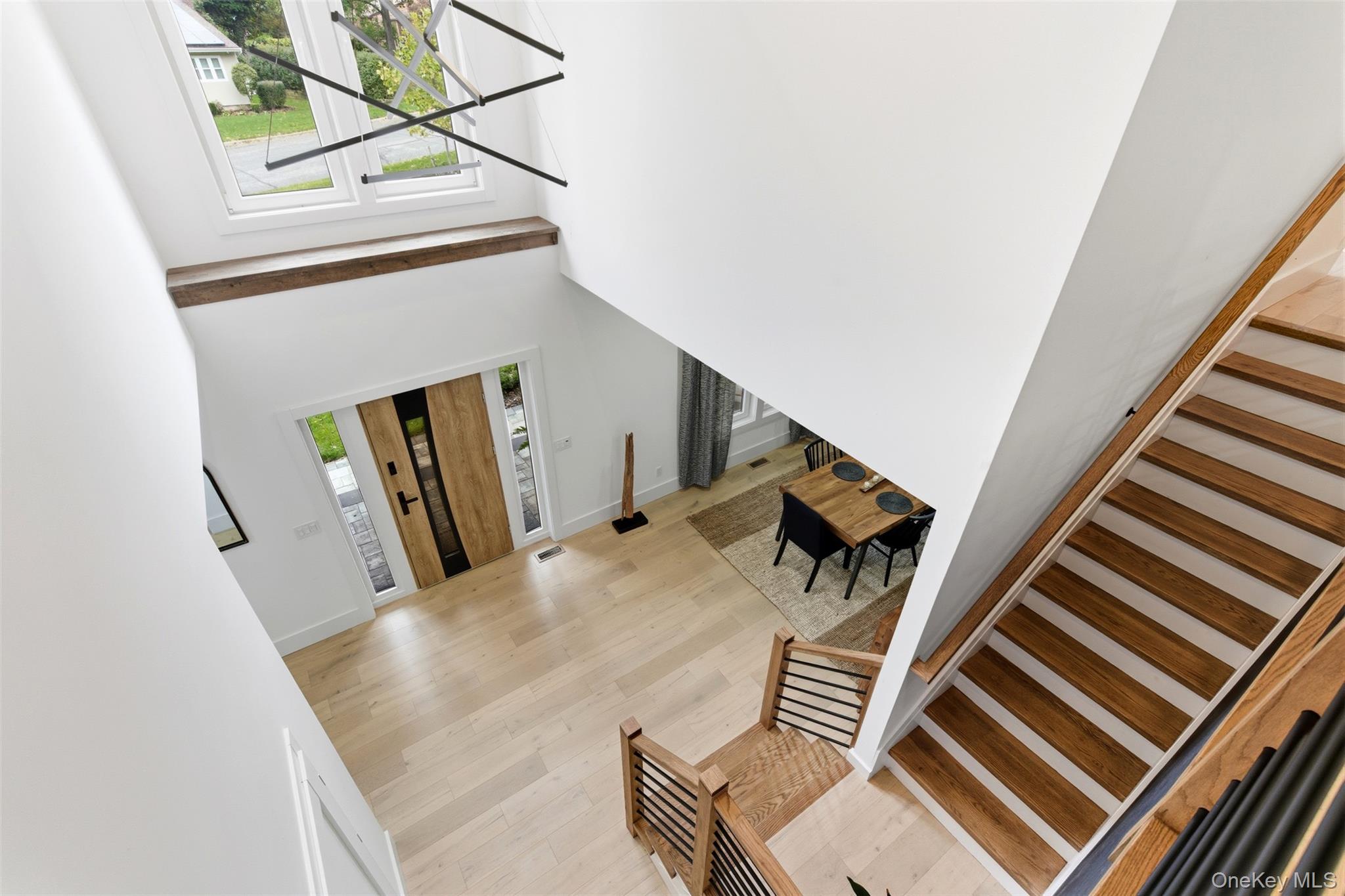 #13 photo, 2 Overlook Drive, Mount Sinai , NY 11766