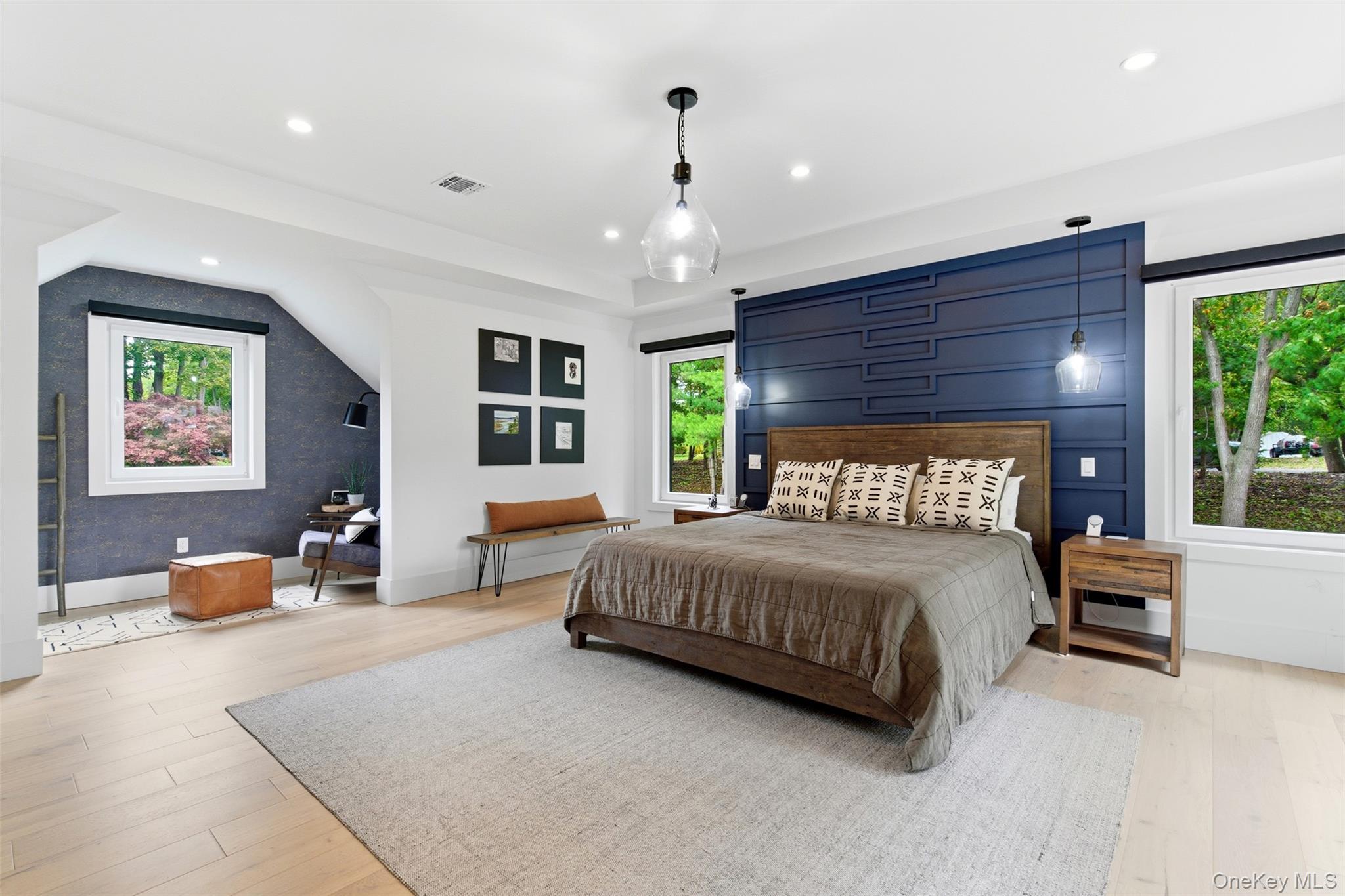 #14 photo, 2 Overlook Drive, Mount Sinai , NY 11766