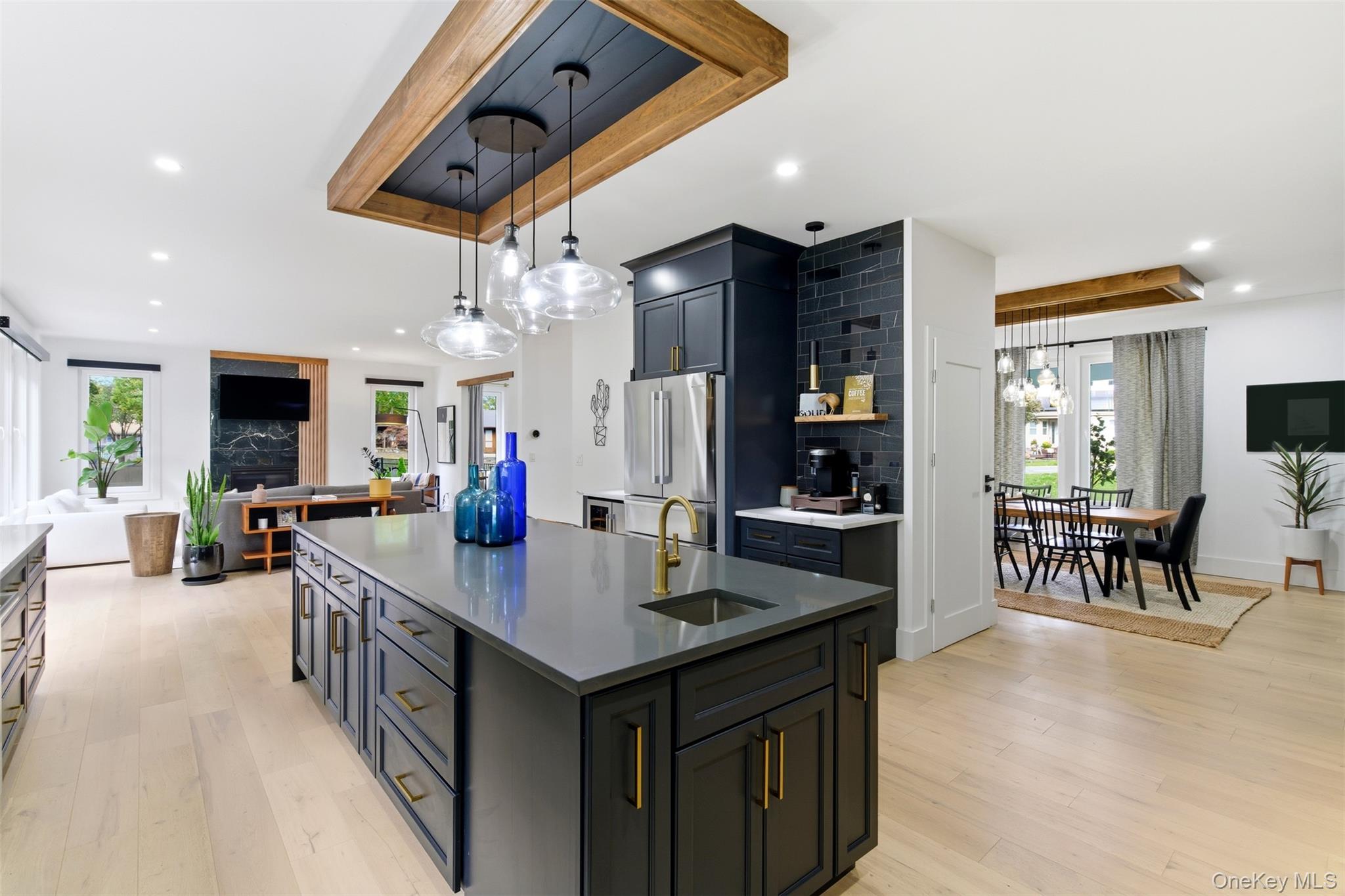 #7 photo, 2 Overlook Drive, Mount Sinai , NY 11766