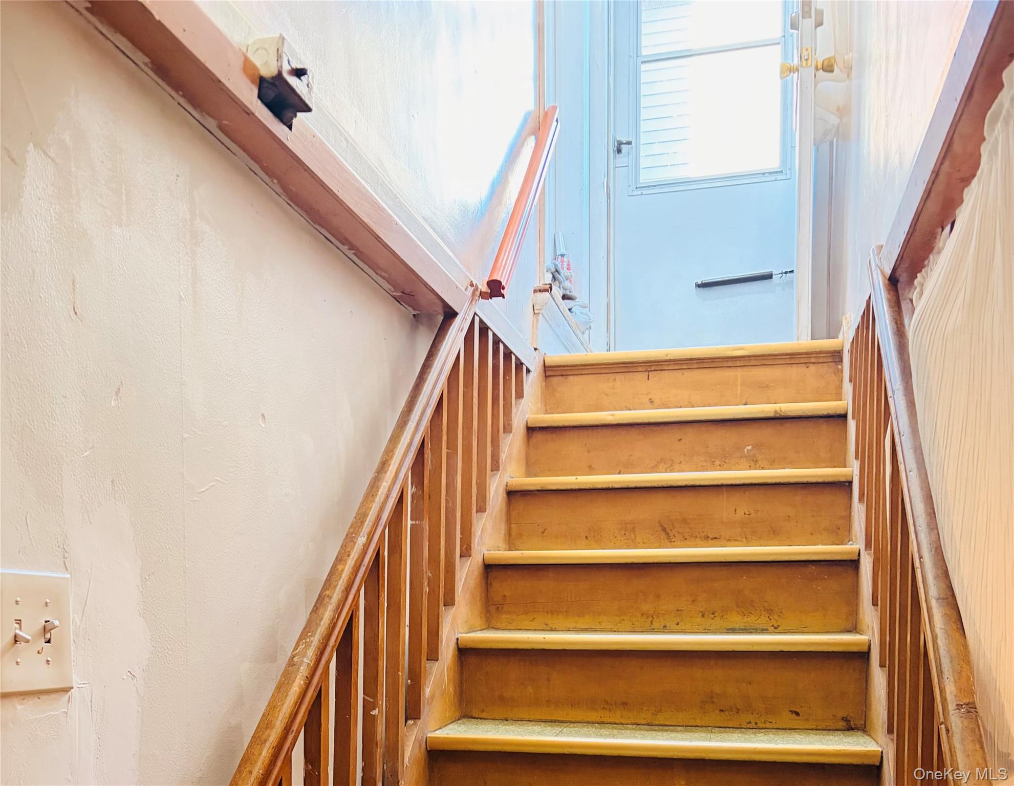 #13 photo, 272 Jefferson Avenue, Franklin Square , NY 11010