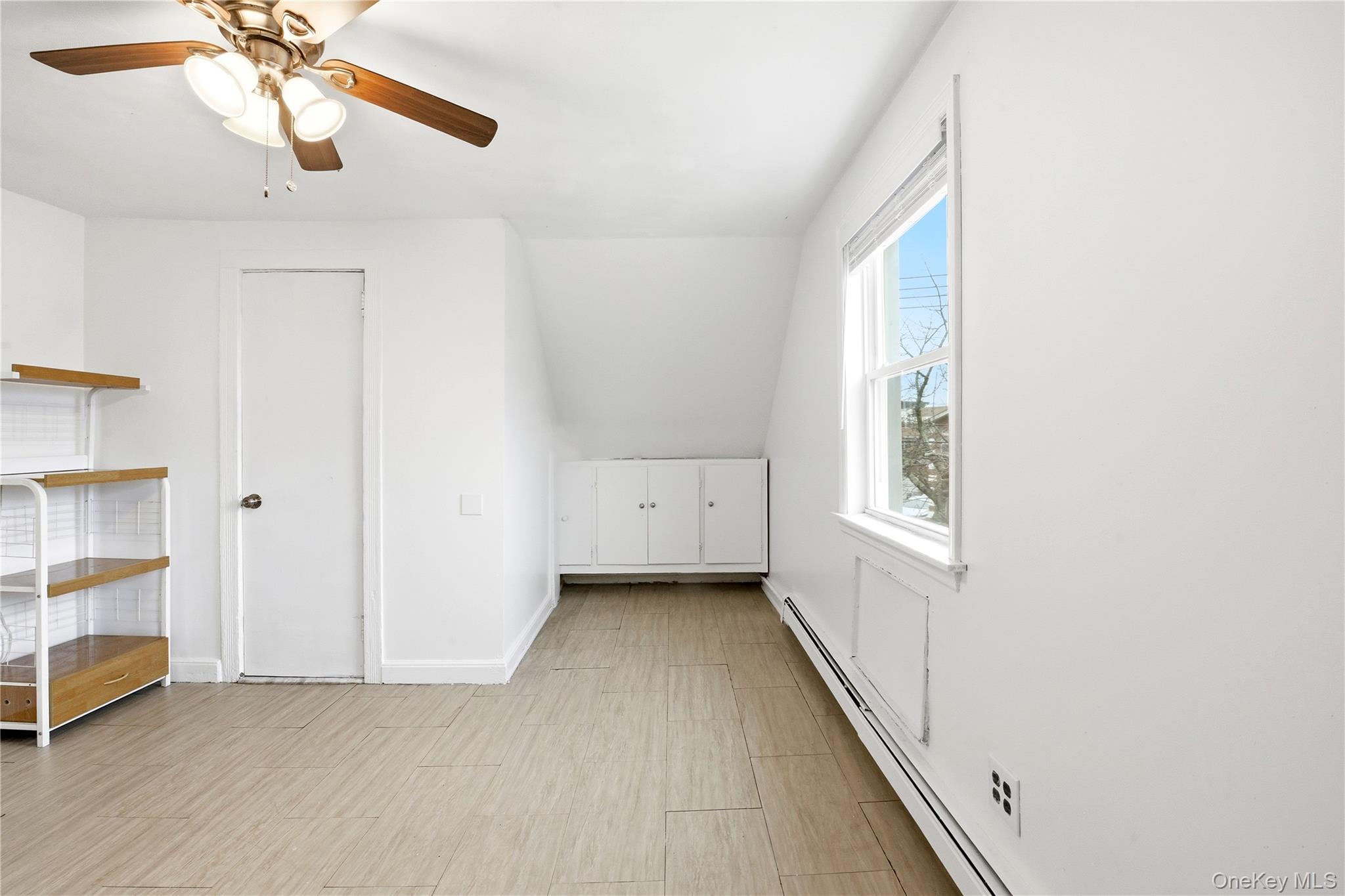 #12 photo, 112 Walnut Street, फॉरेस्ट हिल्स Forest Hills , NY 11375