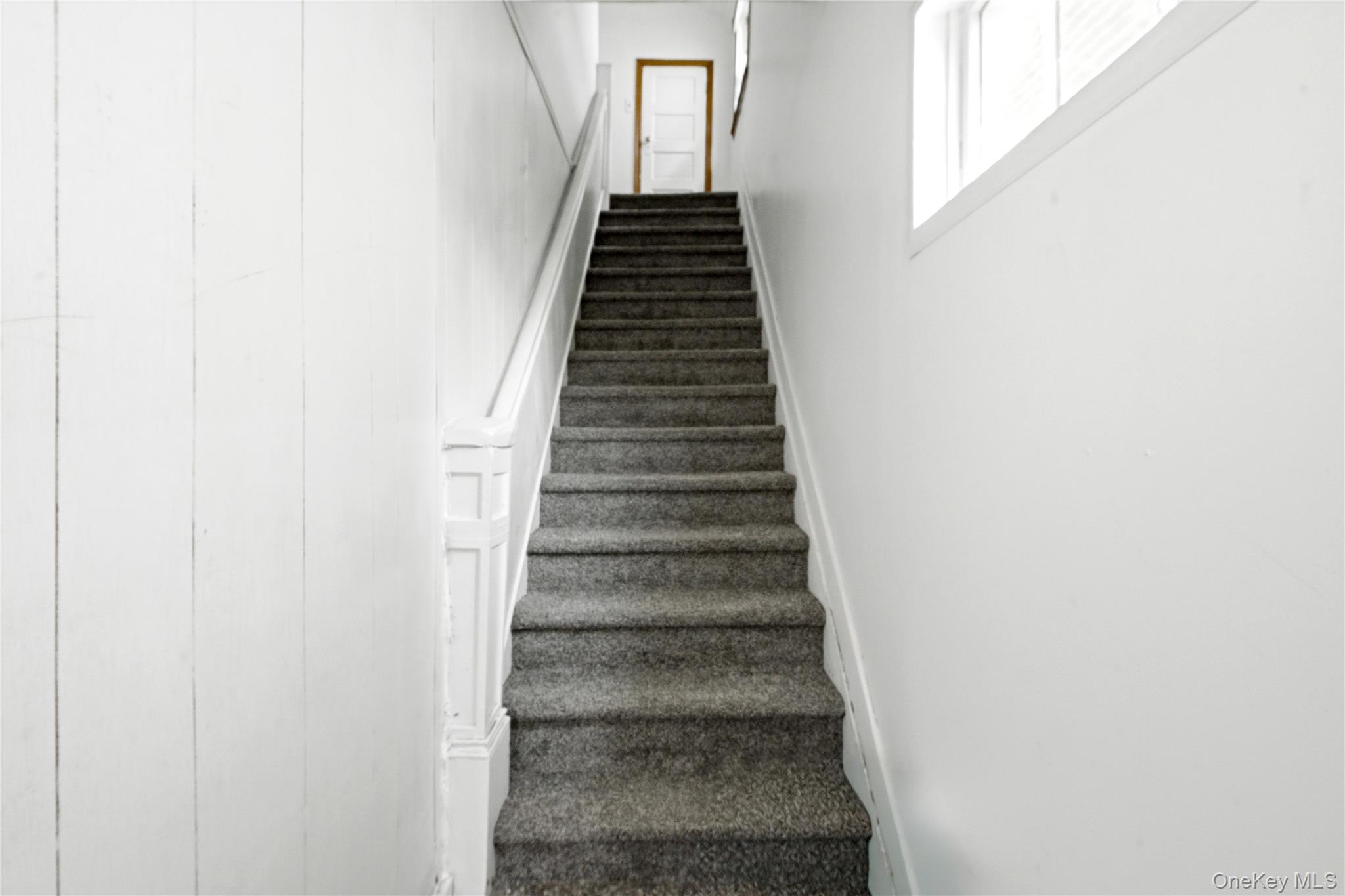 #3 photo, 112 Walnut Street, फॉरेस्ट हिल्स Forest Hills , NY 11375