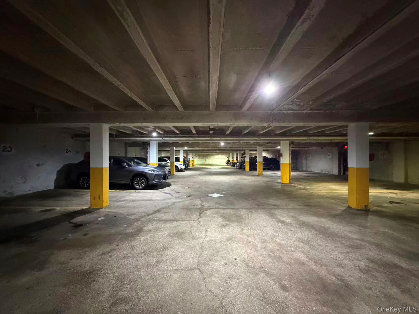 #15 photo, 150-40 71st Ave, Kew Garden Hills , NY 11367