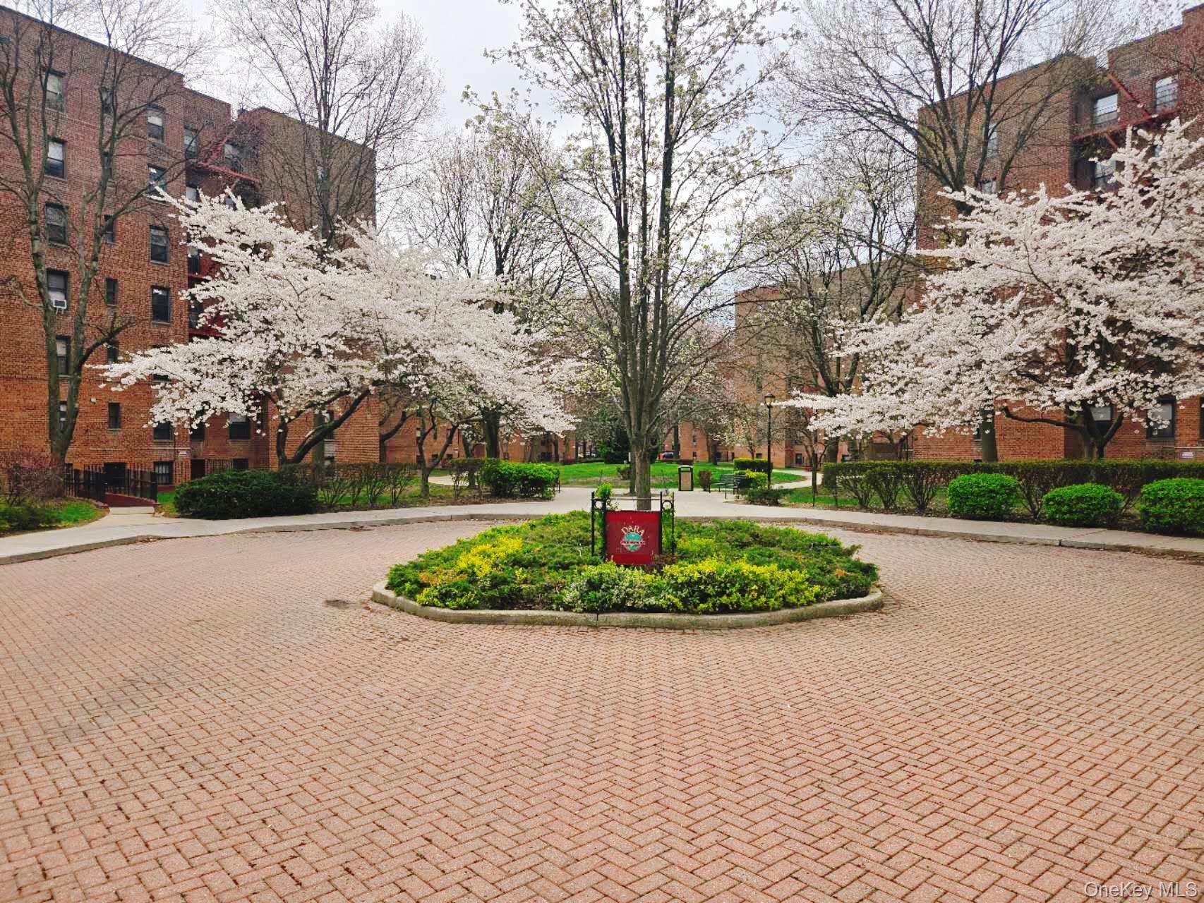 #16 photo, 150-40 71st Ave, Kew Garden Hills , NY 11367